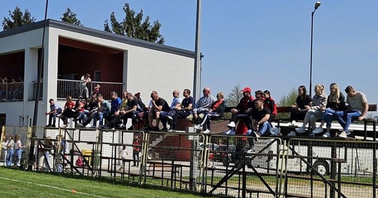 Vatrogasac kod lidera primio osam komada