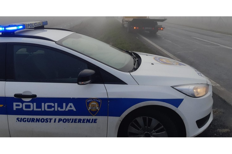 ['Prometna nesreća', 'Velika Gorica', 'smrtni ishod', 'neprilagođena brzina', 'Policijsko izvješće', 'ozljede u prometu', 'Bapća']