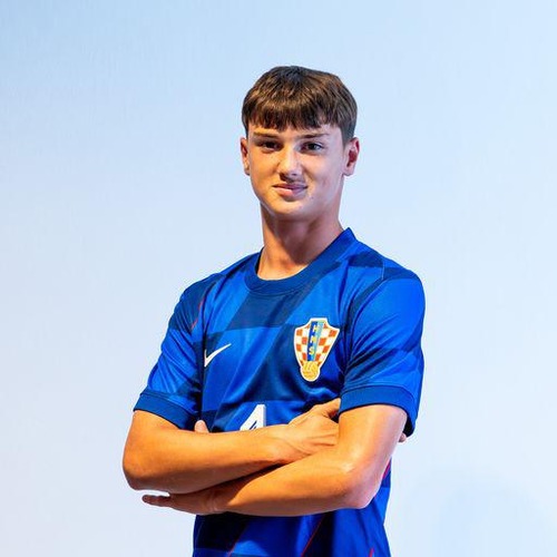 ['dinamo', 'Lovro Trupčević', 'reprezentacija', 'ugovor']