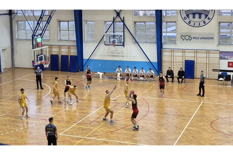 ['Pobjeda', 'Prva liga', 'Seniori']