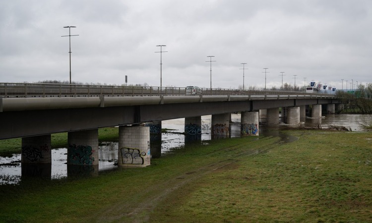 ['suđenje', 'dorh', 'rudarstvo', 'opasan otpad']