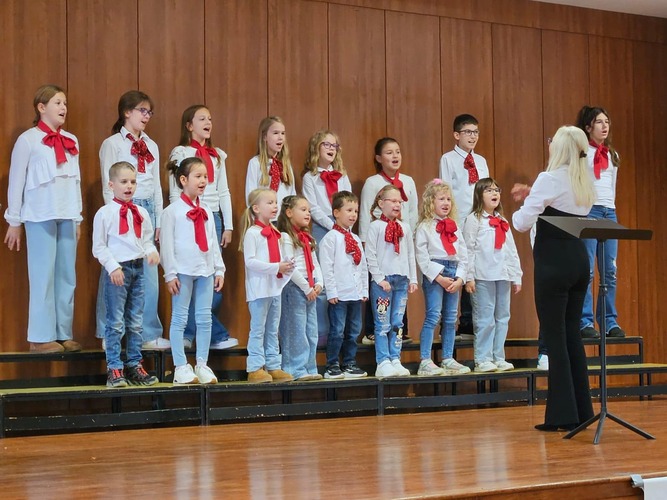 ['crvkutavci', 'dječji zbor cvrkutavci', 'slavonia cantat']
