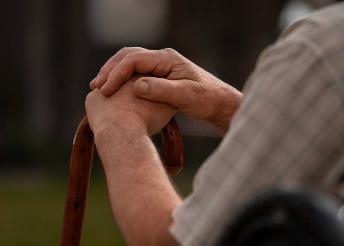 Za starije osobe: Besplatnu pravnu i psihološku pomoć mogu dobiti u savjetovalištu