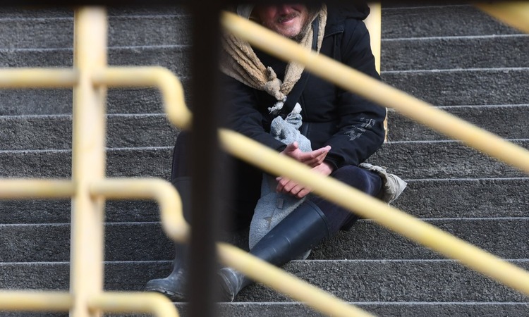 ['prosjačenje', 'crna kronika', 'policija', 'zagreb', 'žrtve', 'lažni invalidi']