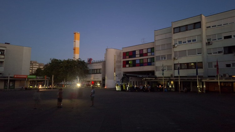 Sinoć provaljeno u Dom kulture Gaženica