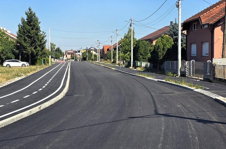 Završili radovi u Jelačićevoj ulici, od ponedjeljka otvorena za promet