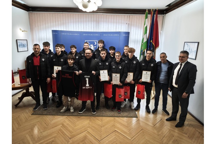 ['Dominik Živanović', 'Krešimir Ačkar', 'Prertkadeti', 'Prijem u Gradskoj upravi']