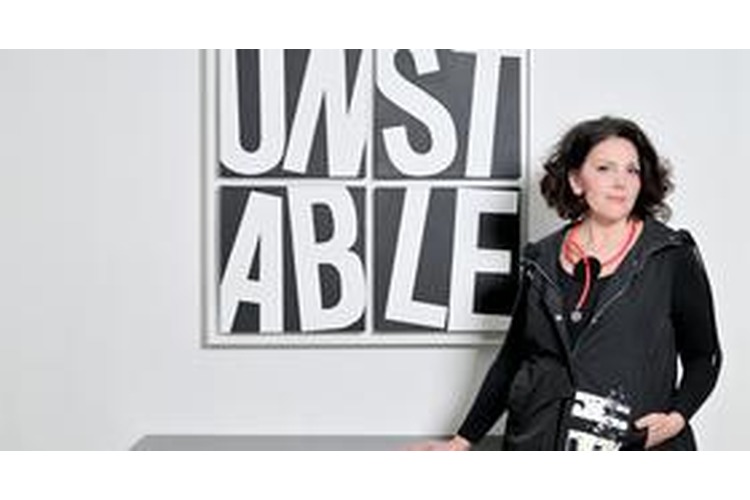 ['kultura', 'galerija klovićevi dvori', 'izložba', 'vizualna umjetnost', 'multimedijalna umjetnica', 'slikarstvo', 'umjetnica', 'ljiljana mihaljević']