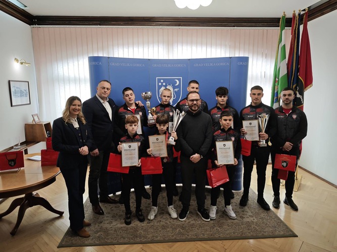 ['Grad Velika Gorica', 'hrvački klub', 'hrvanje', 'mladi sportaši', 'sportski uspjesi', 'turnir svetog Nikole']