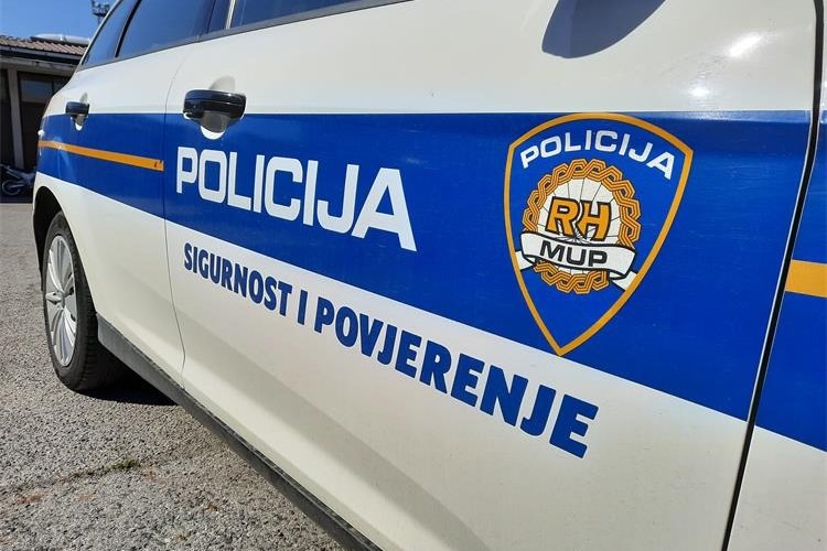 Zapalili Lamborghini u Velikoj Gorici, uhićena tri muškarca