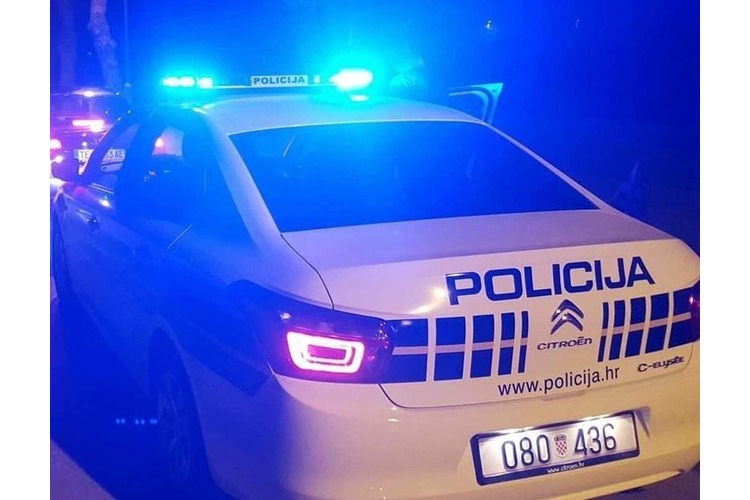 ['mjerenje brzine', 'pojačan nadzor prometa', 'Policijska postaja Velika Gorica', 'prometne nesreće', 'sigurnost u prometu', 'vikend akcija', 'vožnja pod utjecajem alkohola']
