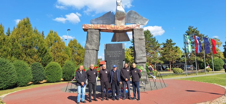['153. brigada HV', 'branitelji', 'domovinski rat', 'golubica', 'obljetnica', 'Satnik Josip Zidar', 'spomen obilježje', 'udruga branitelja', 'vojarna Velika Buna']