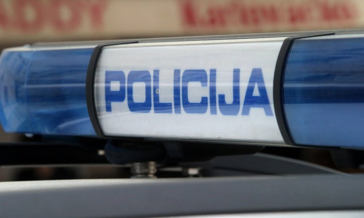 ['porod', 'primalja', 'policija', 'crna kronika']